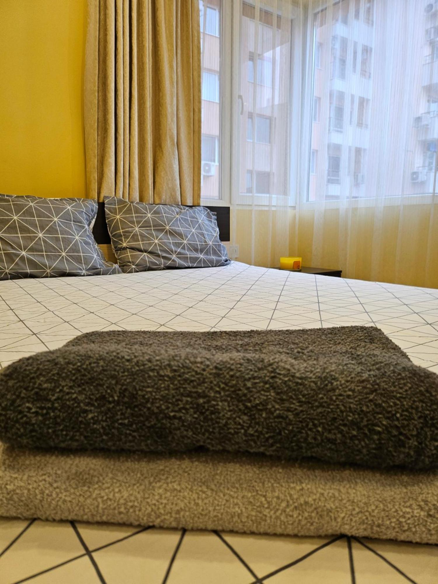 Boutique Apartment Plovdiv Extérieur photo